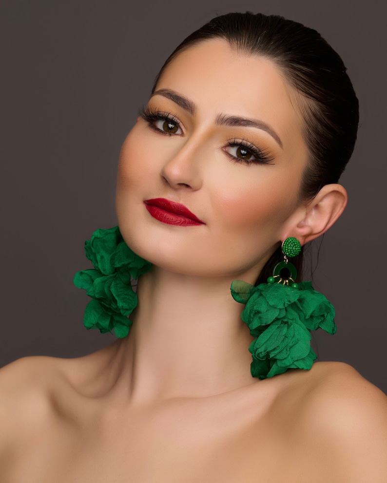 Big Bohemian Long-Fringed Flower Tassel Stud Dangle Earrings Green