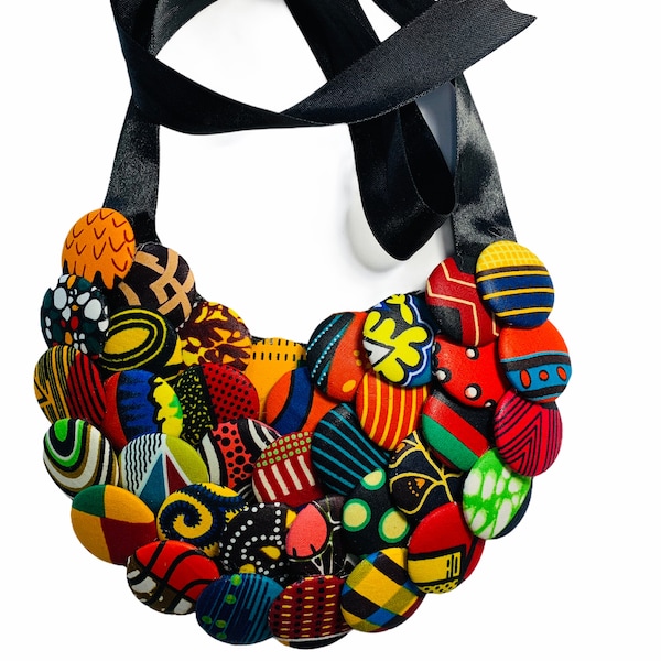 Authentische afrikanische Ankara-Druck-Stoffknöpfe, Kragen-Choker-Halskette