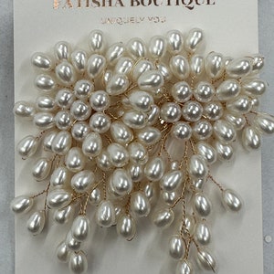 Elegant Faux Pearl Stud Earrings image 9