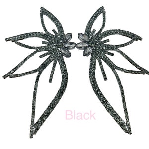 Luxury Crystal Rhinestones Flower Shape Designed Statement Stud Earrings image 8