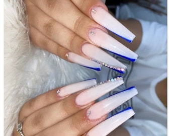 Featured image of post Long Acrylic Nails With Diamonds Acrylics are like your favorite brand of perfume which you can t let go off with so ease