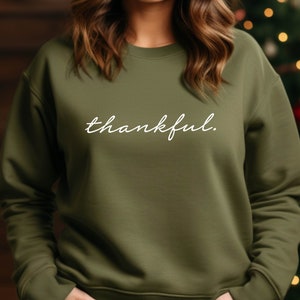 Minimalist Thankful Shirt, Thankful Sweater, Thanksgiving Sweatshirt for Women, Fall Sweatshirt, Thankful Mom Shirt, Thankful Women shirt