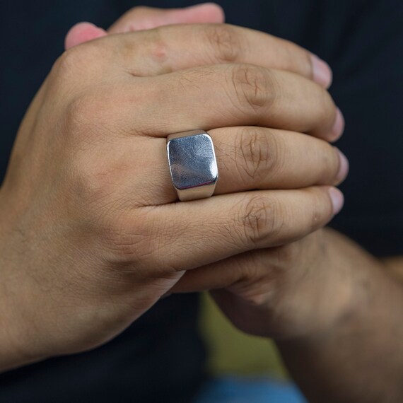 Square flat on sale top ring