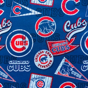 Tessuto per abbigliamento in cotone leggero Chicago Cubs Cubs 56 pollici Tessuto con logo Cubs Tessuto per camicia da cucito leggero Cubs Tessuto Tradition