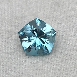 9mm Blue Zircon 3.94 Carat Custom Precision Pentagon Cut, Faceted Loose Gemstone, US Hand Cut Gem, Precision cut Zircon