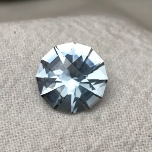 10mm Lab Created Light Blue Spinel 3.78 Carat Precision Round Cut, Faceted Loose Unmounted Gemstone, Aqua blue Synthetic Spinel
