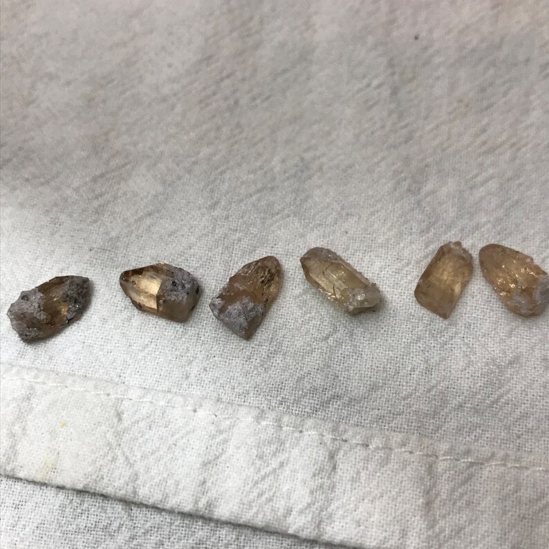 Pick One Raw Sherry Topaz Crystal Fading Topaz 2-3 carat, 10-11mm specimens image 6