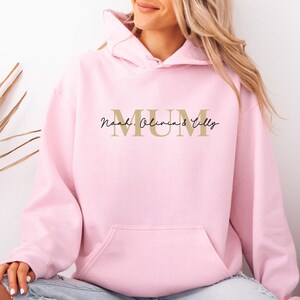 Custom Mum Hoodie With Kids Names, Mothers Day Hoodie, Personalised Mom, Mother's Day Hoodie, Mummmy Gift, Mom Birthday Hoodie, Mommy Gift Bild 3