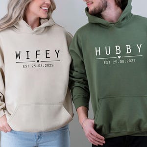 Hubby and Wifey Hoodie, Wedding Hoodie, Mr and Mrs Hoodie, Matching Couple Hoodie, Honeymoon Hoodie, Just Married Top, Mr and Mrs Hoodie