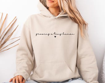 Growing a Tiny Human Hoodie, Pregnancy Reveal Hoodie, Baby Announcement, Baby Shower Gift, New Mama Pullover, Cute Pregnant Gift, Mum To Be