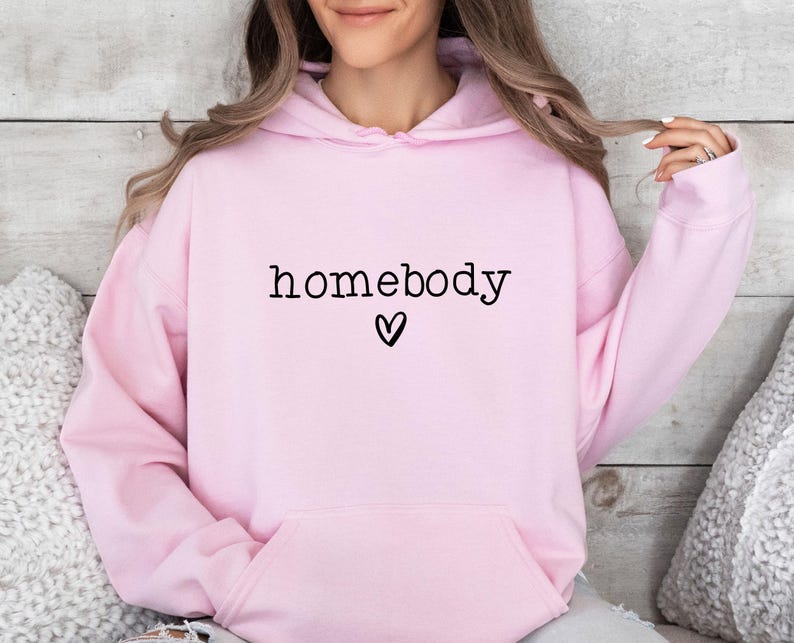 Homebody Hoodie, introvertierter Hoodie, lustiger Angst Hoodie, introvertiertes Geschenk, Homebody Geschenk, unsozialer Hoodie, Hauptliebhaber Hoodie Bild 3