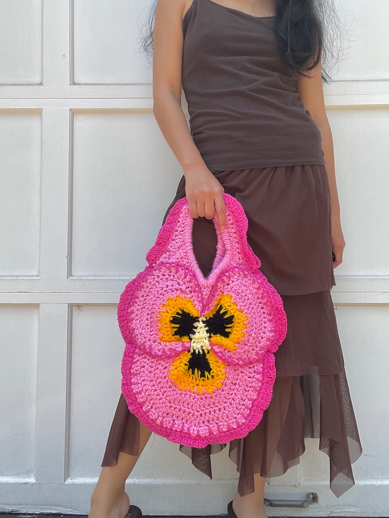 Crochet Pansy Tote Mini PDF Pattern image 3