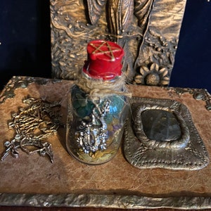 spelljars SUCESSO Fläschchen des Überflusses, Esoterik, Hexerei, Hexe, Wicca, Rituale, Altar, Okkultismus, Hexe, Hexerei