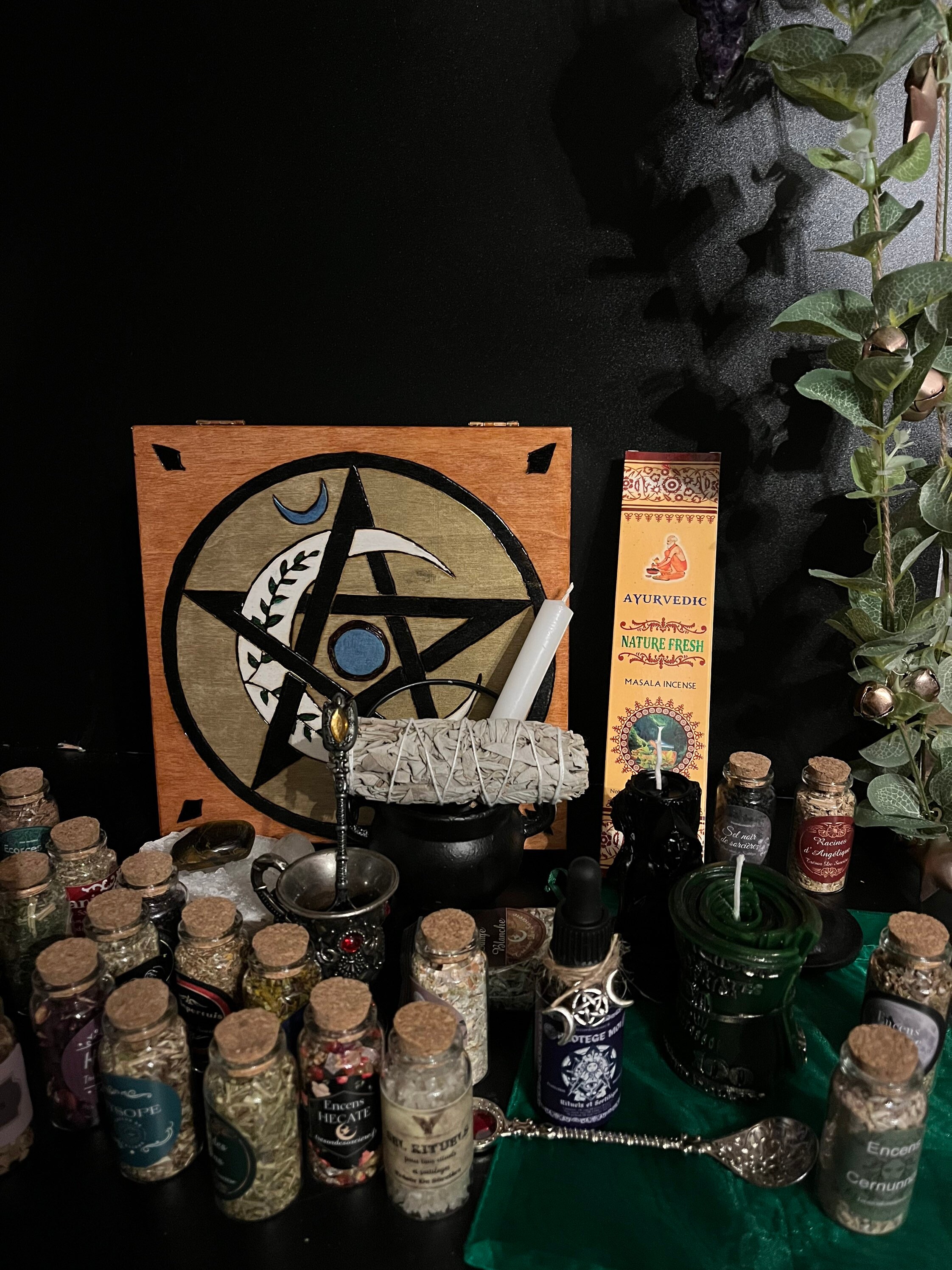 Witch Box Pentacle Ésotérique, Sorcellerie, Rituels, Witch, Wicca, Witchcraft, Chaudron, Bougie Ritu
