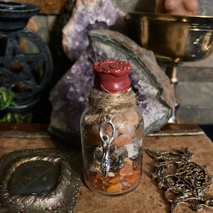 Spelljars Sacred Feminine "Divine Witch", vial, witchcraft, esoteric, witchy, witchy, occultism, wicca, wiccan, ritual, altar,