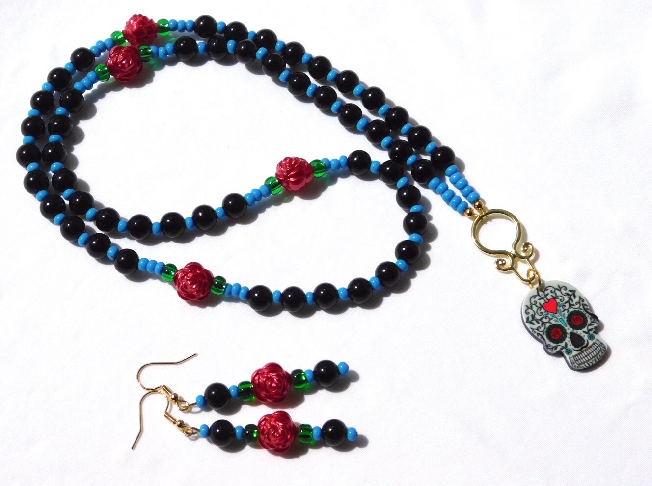 Schädel und Rosen Halskette Ohrring Set, Schmuck-Set, Schädel Halskette, Schädel Schmuck, Dia de Los Muertos, Tag der Toten