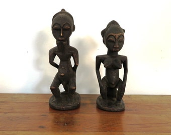 ムボレ族？クエレ族？クウェレ族？アフリカ彫像木彫り像オブジェ　ガボン？ バウレ族木彫立像 高さ38cm アフリカンアート （c301-11