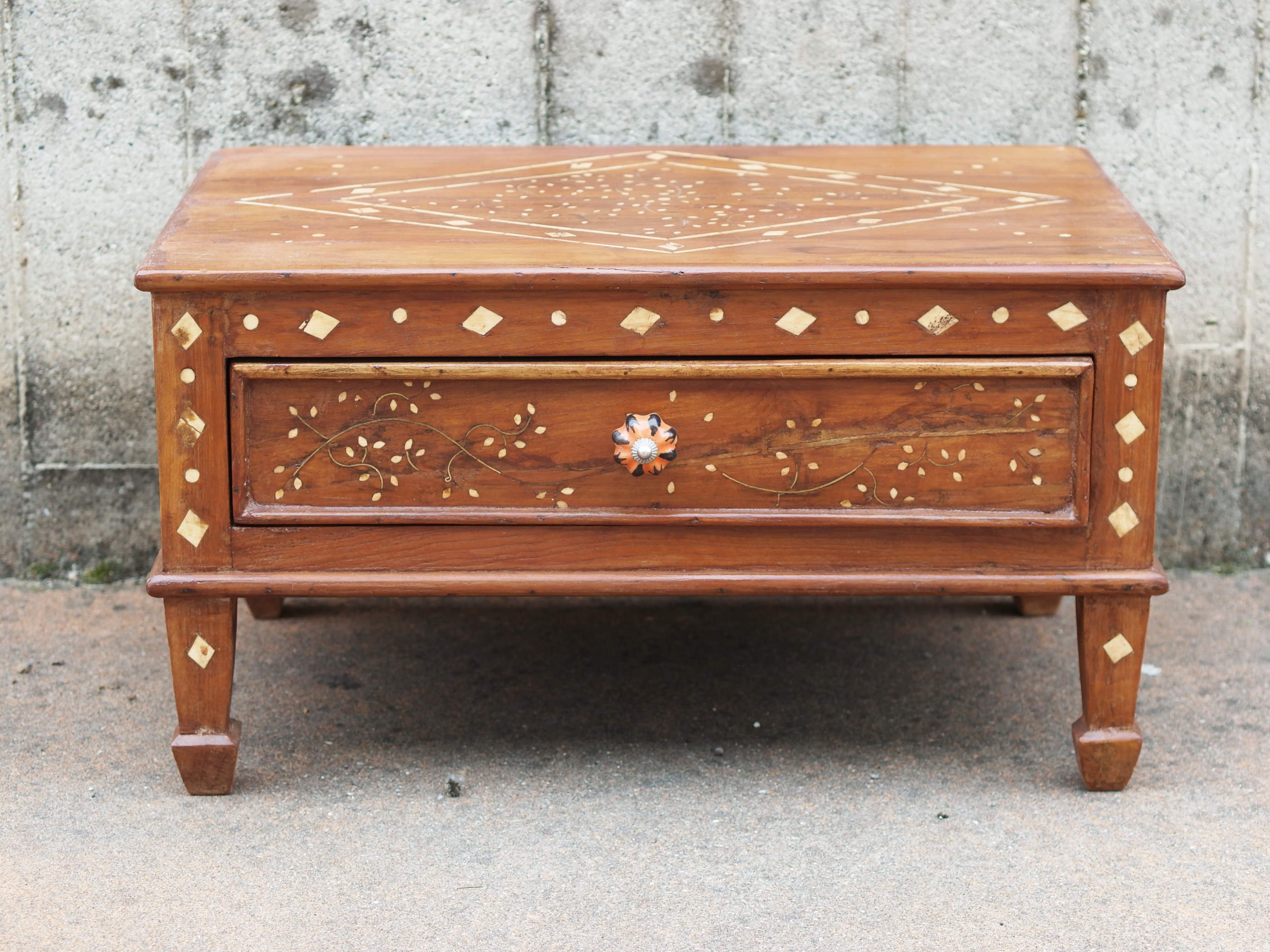 Old Indian Bone Inlay Teak Chest - Ca 1900 Old Indian Bone Inlay Teak Chest - Ca 1900