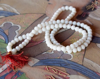 Tibetan White Agate Mala