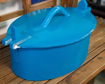 bentwood box with lid boxA