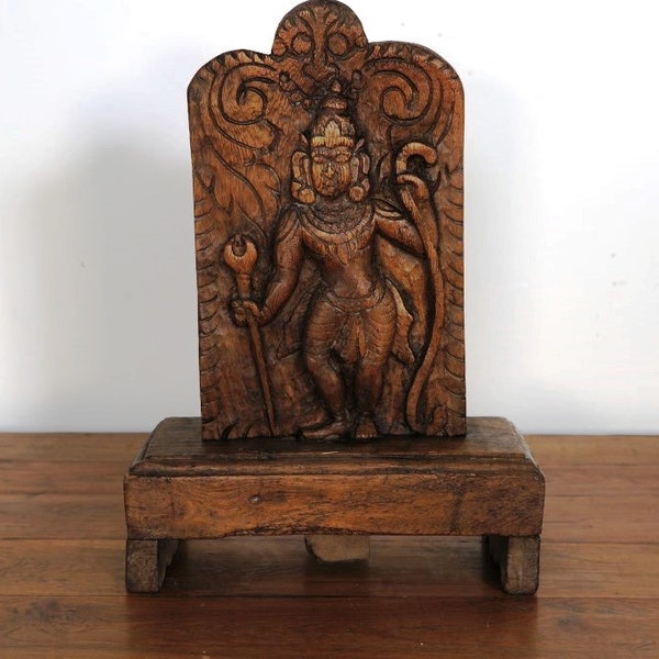 Statue de divinité indienne en bois shiva, shi-wa hindouisme divinité indienne shiwa cod.SIL181