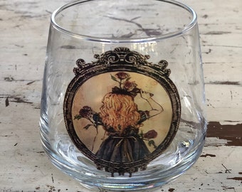 Alice in Wonderland Wine Glass: Whimsical Drinkware (11.6 oz)