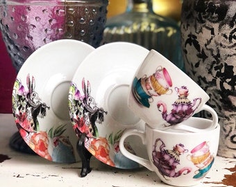 Taza y platillo de café expreso de Alicia en el País de las Maravillas: Juego de café de porcelana