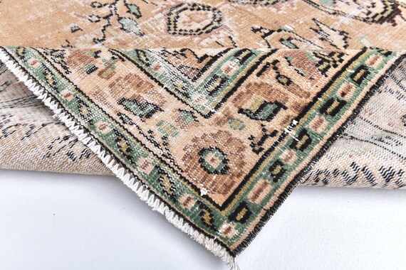 5x8 Peach and Apricot Vintage Rug, 5x8 Vintage Rug, 5x8 Rug, Aesthetic Handmade Wool Rug, 5x8 Area Rug, 5x8 Turkish Rug, Living Room Rug 56s