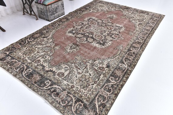 6x10 Elegant Rustic Area Rug, 6x10 Muted Pink Gray Rug,  Medallion Rug, 6x10 Large Living Room Rug, 6x10 Vintage Rug, Rustic Home Decor 6x10