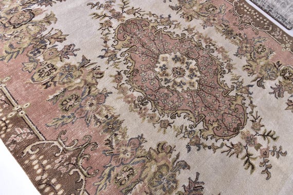 6x8 Vintage Faded Area Rug, Handmade Wool Rug, Peach Green Color, 6x8 Living Room Bedroom Rug, 6x8 Farmhouse Decor Rug, 6x8 Area Rug