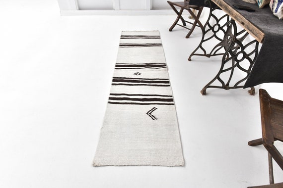 2x8 White & Beige Vintage Runner Rug, 2x8 Vintage Runner, 2x8, Neutral Handmade Rug, 2x8 Hemp Runner, Hallway Decor, Rug For Kitchen, 59s
