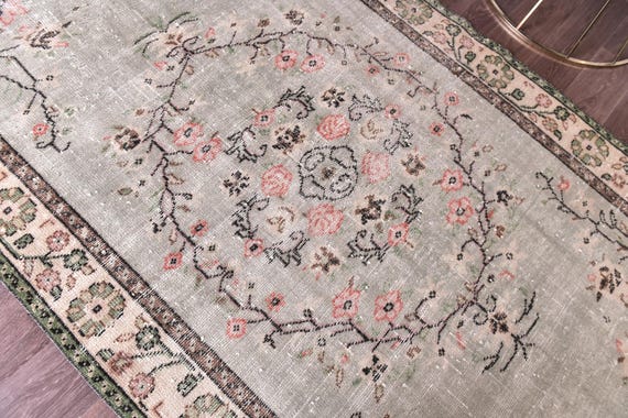 5x9 Green Vintage Turkish Area Rug, 5x9 Green Beige Color, Farmhouse Decor, Handmade Wool Rug, 5x9 Area Rug, 5x9 Living Room Rug, Floral Rug