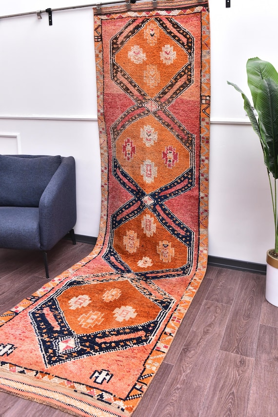3x11 Vintage Peach Wool Runner Rug, Handmade Soft Wool, Traditional Design, Farmhouse Decor, Pale Red Blue Color