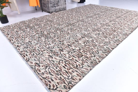 5x8 Vintage Persian Rug, Purple Cream Color, 5x8 Handmade Wool Rug, Medallion Area Rug, Farmhouse Decor, 5x8 Ornate Area Rug, Floral Persian