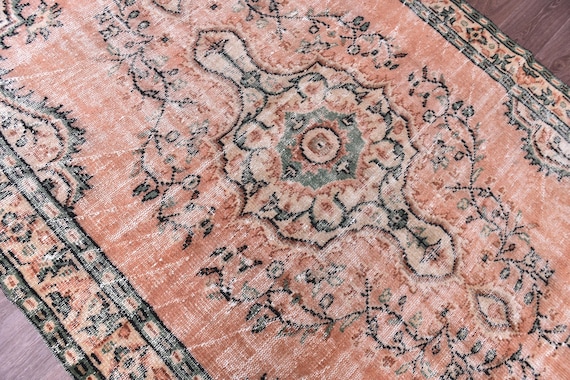 5x9 Vintage Salmon Faded Rug, Handmade Wool Rug, 5x9 Salmon Green Cream Color, 5x9 Farmhouse Rug, 5x9 Living Room Bedroom Rug, Medallion Rug
