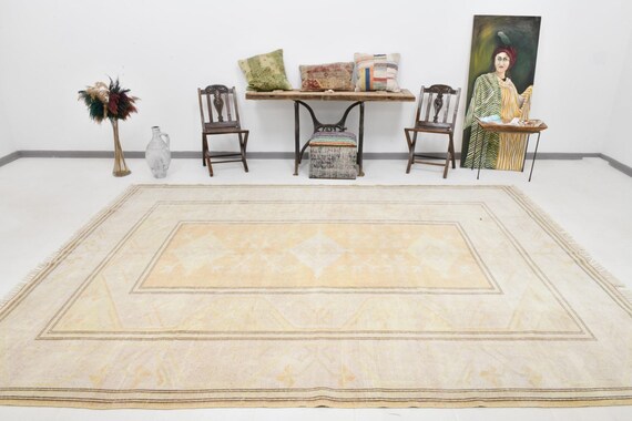 8x12 Area Rug, 8x12 Vintage Rug, 8x12 OVERSIZE BEIGE VINTAGE Rug, 8x12, Large Vintage Area Rug, 8x12 Rugs, Shades Of Beige Vintage, Antique