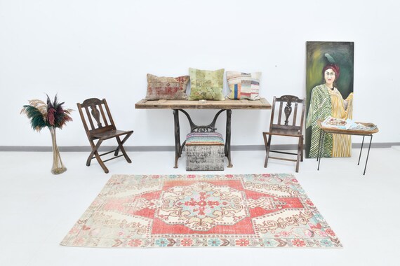 Faded Oushak Rug, soft oushak rug, 4'0x7'1 Ft, antique rug, handmade rug, red oushak rug, wool rug, rustic primitve rug, anatolian rug,