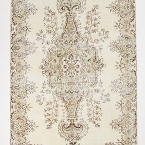 5x9 Vintage Victorian Style Area Rug, 5x9 Medallion Rug, Green Cream Color Rug, 5x9 Living Room Rug, Vintage Tapestry, 5x9 Area Rug
