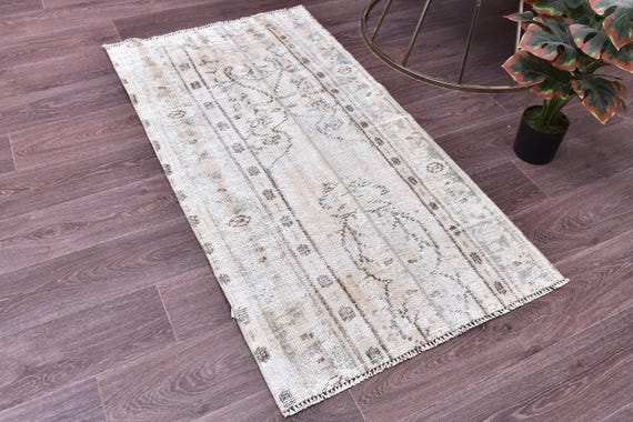2x4 Pastel White Small Rug, 2x4 Wool Rug 2x4 Rug Natural Wool Texture Bohemian Eclectic Style White & Beige Wool Rug 2x4 Rug For Office GİFT