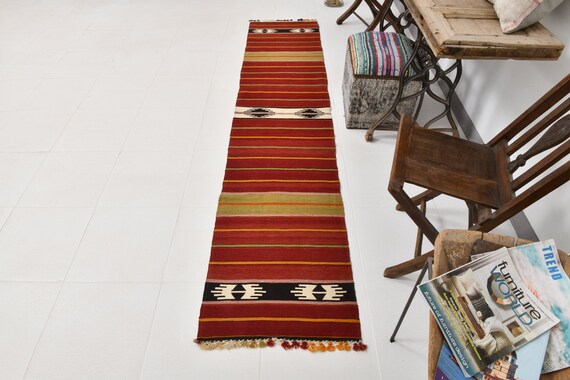 2x9 Rug, 2x9 Kilim Runner, 2x9 VINTAGE KILIM RUNNER Rug, 2x9, Kilim Runner Rug, Oushak Handmade Rug, 2x9 Runner Rug, Red & Green Kilim, 60s