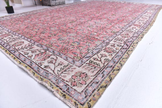 7x10 Vintage Turkish Faded  Rug, 7x10 Traditional Area Rug, 7x10 Persian Style Rug, Farmhouse Rug, 7x10 Faded Rug, Pink White Color