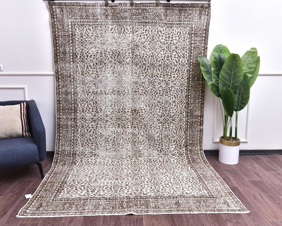 6x10 Faded Vintage Taupe Oriental Area Rug, Handmade Wool, Taupe Cream Color