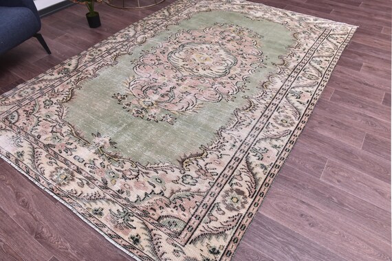 6x9 Vintage Faded Rug, Cream Blue Color, 6x9 Area Rug, Farmhouse Decor, Floral Design Rug, 6x9 Rug, Living Room Bedroom Rug, 6x9 Rug