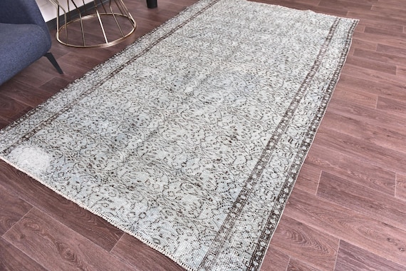 6x9 Vintage Faded Green Rug, Green Black Color, 6x9 Area Rug, Farmhouse Decor, Floral Design Rug, 6x9 Rug, Living Room Bedroom Rug, 6x9 Rug