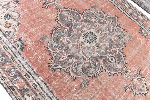 6x9 Vintage Turkish Rug, 6x9 Peach Muted Green Color, Handmade Wool Rug, Medallion Rug, Farmhouse Rug, 6x9 Living Room Rug,  6x9 Faded Rug