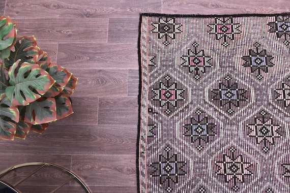 5x9 Purple Kilim Rug, Vintage Stra Pattern Rug, 6x9 Area Rug, Purple Black Pink Color, 6x9 Handmade Wool Jute Rug, Boho Farmhouse Rug