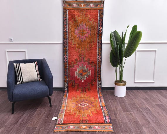 3x11 Vintage Handmade Traditional Burgundy Wool Runner Rug, Outlet