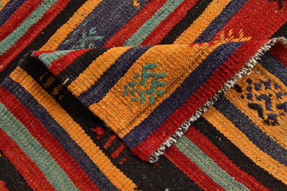 6x9 Area Rug, 6x9 Small Turkish Vintage Kilim Rug, 6x9, Kilim Rug 4x6, Shades Of Red & Blue Kilim, 6x9 Rugs, Wool Handwoven Kilim, Antique