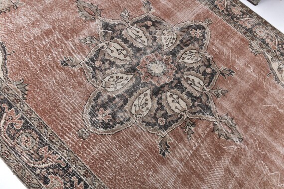 6x10 Vintage Faded Medallion Rug, Red, Black, Green Rug, 6x10 Traditional Area Rug, Living Room Bedroom Rug, 6x10 Handwoven Rug Oriental Rug