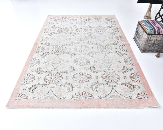 6x9 Salmon and Beige Vintage Rug,6x9 Vintage Rug distressed Wool Rug,6x9 Area distressed wool Rug,Floral Distressed Wool Rug For Living Room